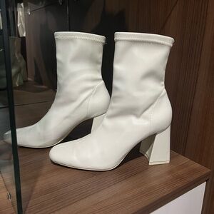 white heel boots